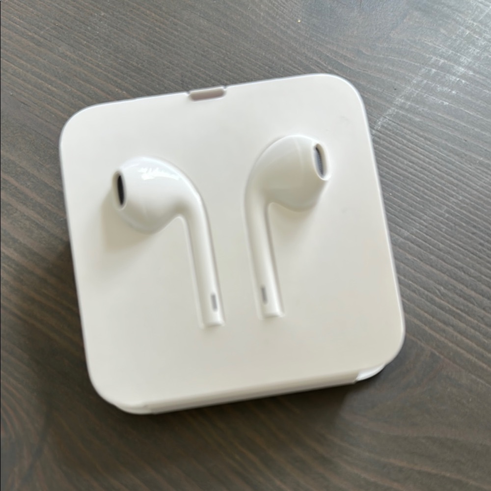 Apple Wired Earbuds